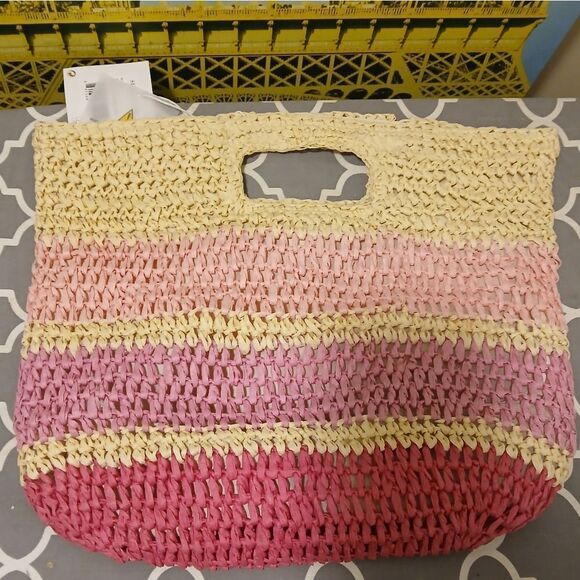 Shiraleah Chicago  Pink and Cream Woven Tote Bag - Picture 2 of 4